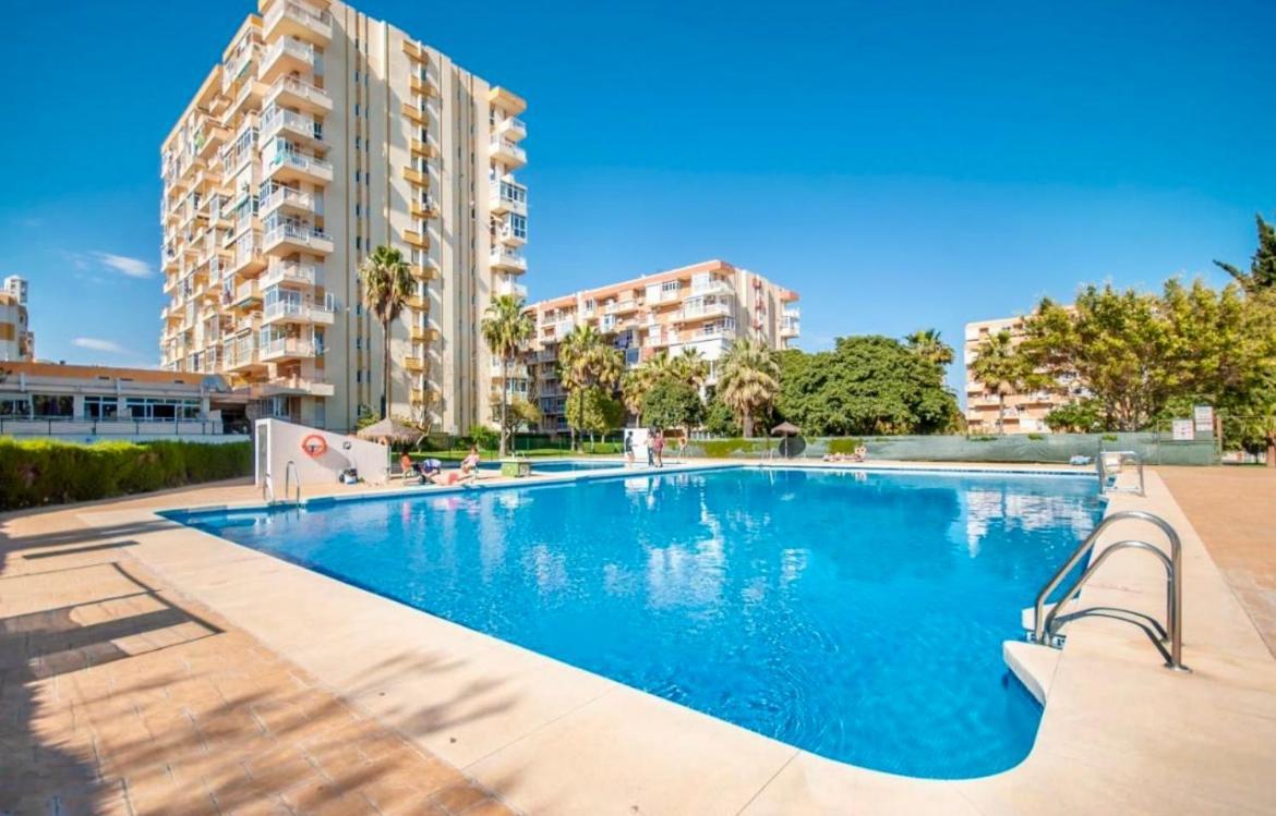 Moderno Y Nuevo Apartamento Playa Apartment เบนัลมาเดนา ภายนอก รูปภาพ
