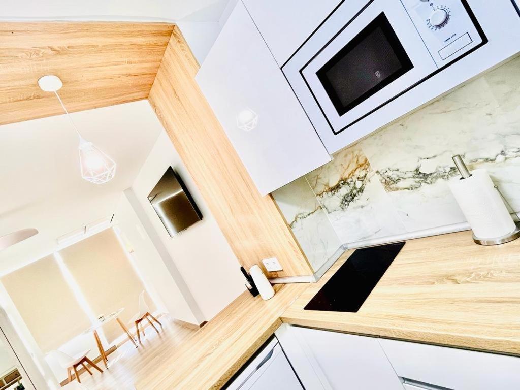 Moderno Y Nuevo Apartamento Playa Apartment เบนัลมาเดนา ภายนอก รูปภาพ